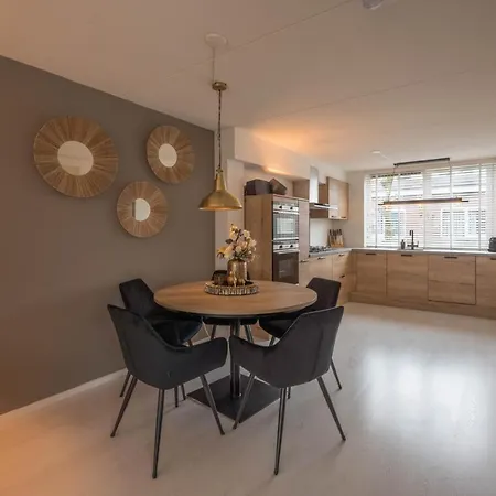 Holiday home Meerzicht 99 - Luxury House 30 Minutes From Amsterdam Uitgeest