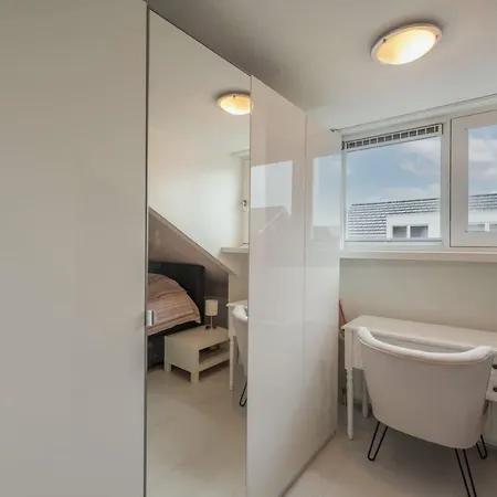 Holiday home Meerzicht 99 - Luxury House 30 Minutes From Amsterdam *